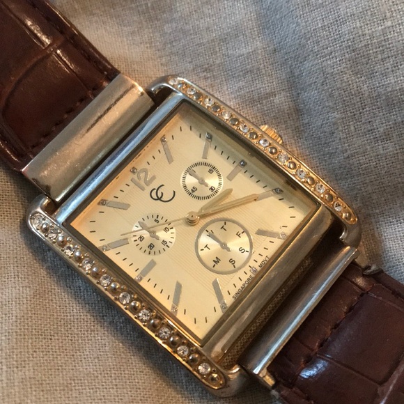 Crocodile & gold watch - Picture 2 of 3